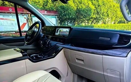 Ford Tourneo Custom I рестайлинг, 2023 год, 4 880 000 рублей, 8 фотография