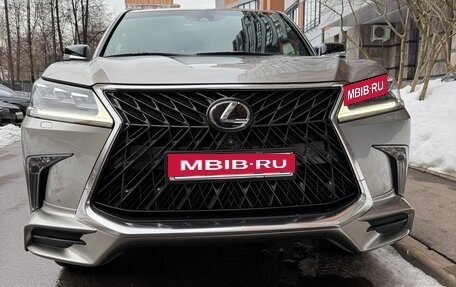 Lexus LX III, 2017 год, 9 000 000 рублей, 2 фотография