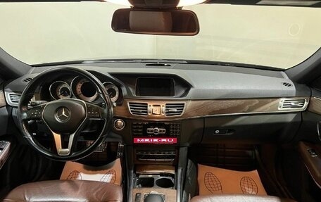 Mercedes-Benz E-Класс, 2013 год, 2 550 000 рублей, 12 фотография