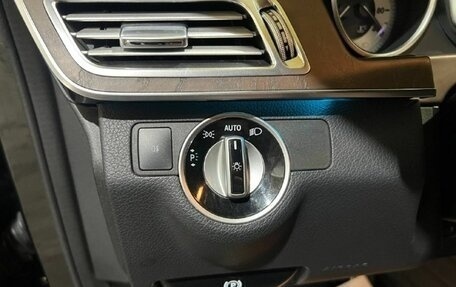 Mercedes-Benz E-Класс, 2013 год, 2 550 000 рублей, 32 фотография