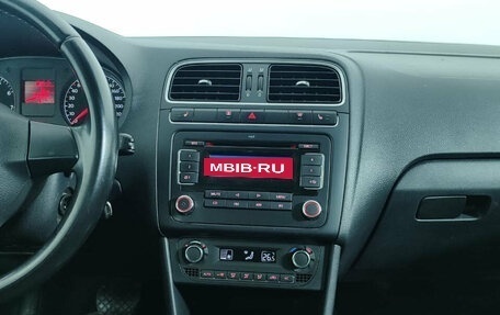 Volkswagen Polo VI (EU Market), 2012 год, 895 000 рублей, 12 фотография