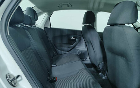 Volkswagen Polo VI (EU Market), 2012 год, 895 000 рублей, 17 фотография