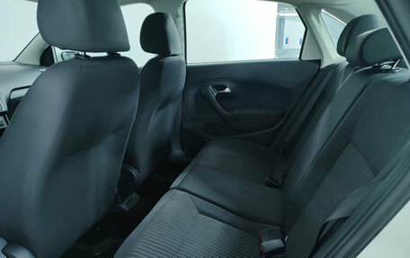 Volkswagen Polo VI (EU Market), 2012 год, 895 000 рублей, 18 фотография