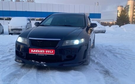 Honda Accord VII рестайлинг, 2004 год, 710 000 рублей, 1 фотография