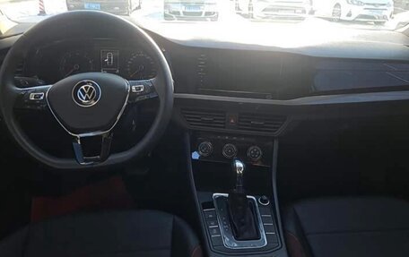 Volkswagen Bora, 2022 год, 1 600 000 рублей, 12 фотография