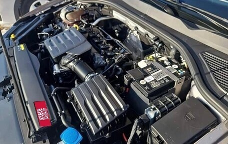 Volkswagen Bora, 2022 год, 1 600 000 рублей, 10 фотография