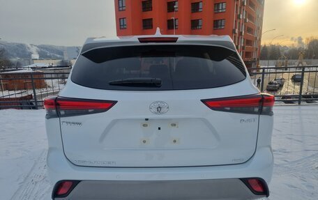 Toyota Highlander, 2026 год, 5 790 000 рублей, 4 фотография