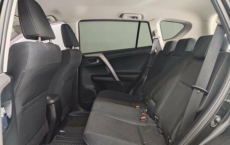 Toyota RAV4, 2016 год, 2 280 000 рублей, 17 фотография