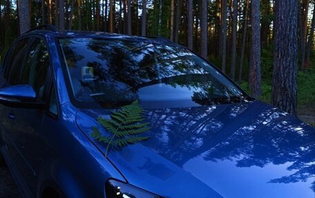 Volkswagen Touran III, 2015 год, 1 265 000 рублей, 8 фотография