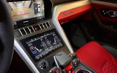 Lamborghini Urus I, 2020 год, 23 000 000 рублей, 7 фотография