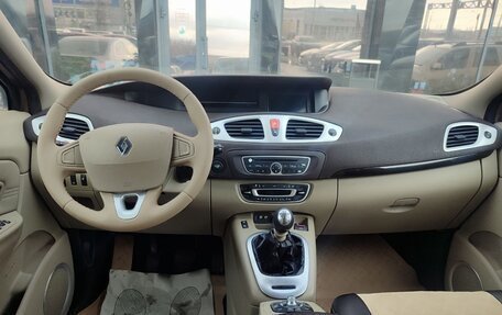 Renault Scenic III, 2009 год, 797 000 рублей, 9 фотография