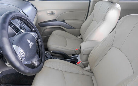 Mitsubishi Outlander III рестайлинг 3, 2008 год, 999 000 рублей, 9 фотография