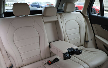 Mercedes-Benz GLC, 2018 год, 2 999 000 рублей, 25 фотография