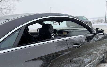 Mercedes-Benz E-Класс, 2011 год, 1 935 000 рублей, 16 фотография