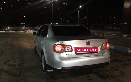 Volkswagen Jetta VI, 2006 год, 450 000 рублей, 4 фотография