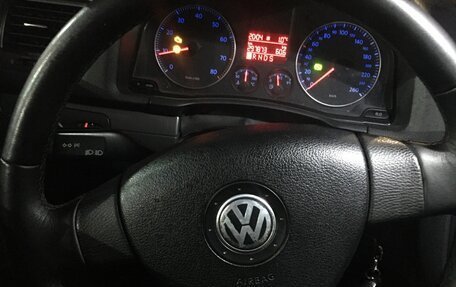 Volkswagen Jetta VI, 2006 год, 450 000 рублей, 8 фотография