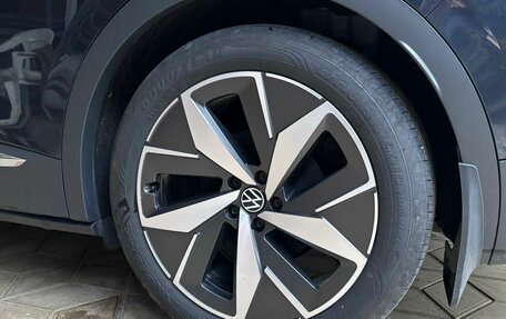 Volkswagen ID.4, 2022 год, 3 000 000 рублей, 13 фотография