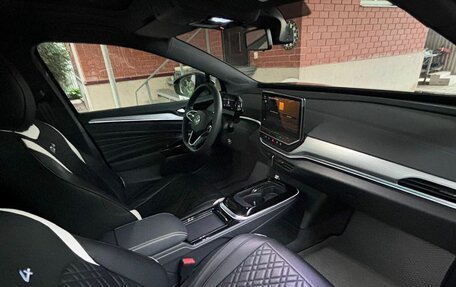 Volkswagen ID.4, 2022 год, 3 000 000 рублей, 17 фотография