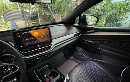 Volkswagen ID.4, 2022 год, 3 000 000 рублей, 21 фотография