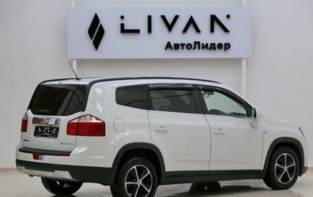 Chevrolet Orlando I, 2011 год, 895 000 рублей, 4 фотография
