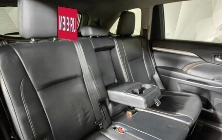 Toyota Highlander III, 2014 год, 3 155 000 рублей, 17 фотография