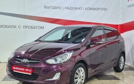 Hyundai Solaris II рестайлинг, 2013 год, 806 000 рублей, 3 фотография