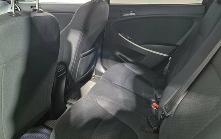 Hyundai Solaris II рестайлинг, 2013 год, 806 000 рублей, 15 фотография