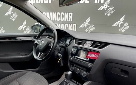Skoda Octavia, 2015 год, 1 395 000 рублей, 26 фотография