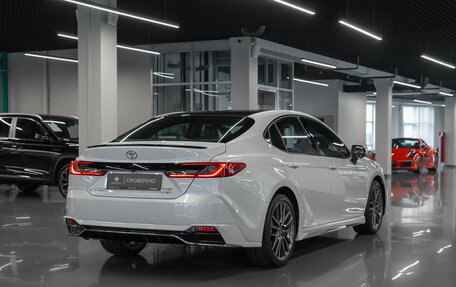 Toyota Camry, 2025 год, 5 175 000 рублей, 5 фотография