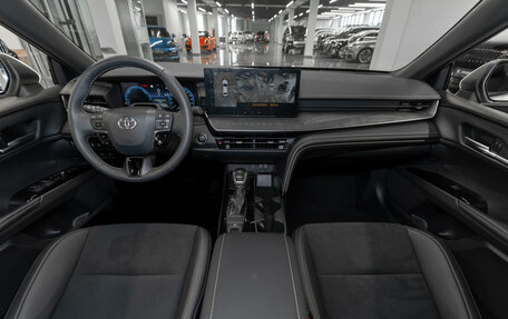 Toyota Camry, 2025 год, 5 175 000 рублей, 8 фотография