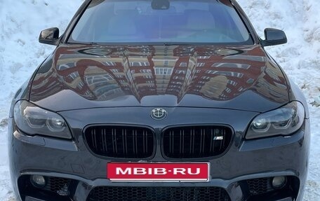 BMW 5 серия, 2012 год, 1 750 000 рублей, 1 фотография
