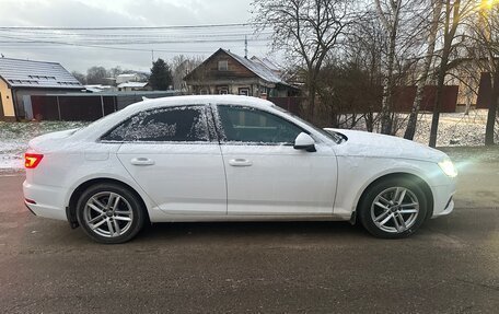 Audi A4, 2019 год, 1 925 000 рублей, 2 фотография