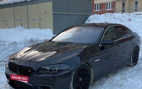 BMW 5 серия, 2012 год, 1 750 000 рублей, 3 фотография