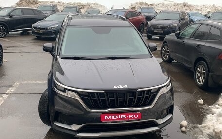 KIA Carnival, 2021 год, 3 700 000 рублей, 1 фотография