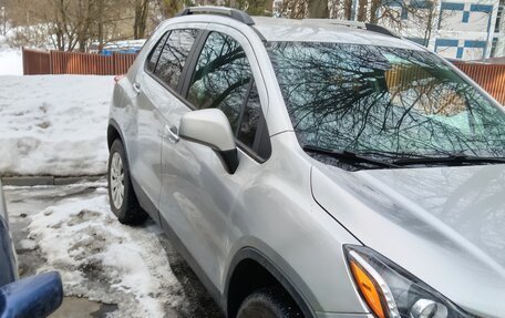 Chevrolet Trax, 2020 год, 1 250 000 рублей, 2 фотография
