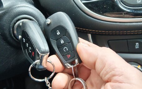 Chevrolet Trax, 2020 год, 1 250 000 рублей, 9 фотография