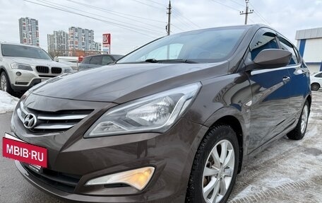 Hyundai Solaris II рестайлинг, 2016 год, 999 000 рублей, 3 фотография