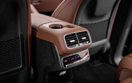 Mercedes-Benz GLS, 2025 год, 15 700 000 рублей, 21 фотография