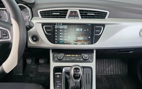 Geely Atlas I, 2019 год, 1 499 000 рублей, 8 фотография