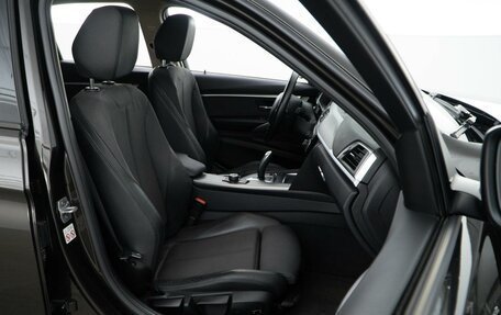 BMW 3 серия, 2018 год, 2 657 077 рублей, 8 фотография