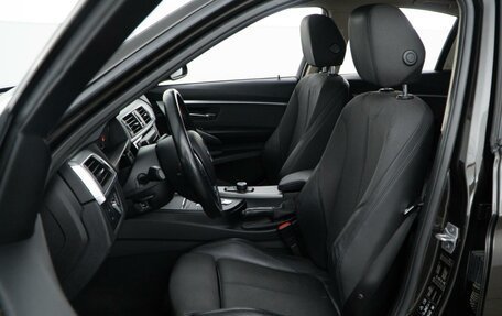 BMW 3 серия, 2018 год, 2 657 077 рублей, 10 фотография