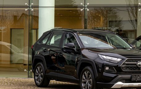 Toyota RAV4, 2025 год, 4 295 000 рублей, 7 фотография