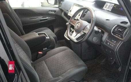 Nissan Serena IV, 2017 год, 1 913 000 рублей, 15 фотография