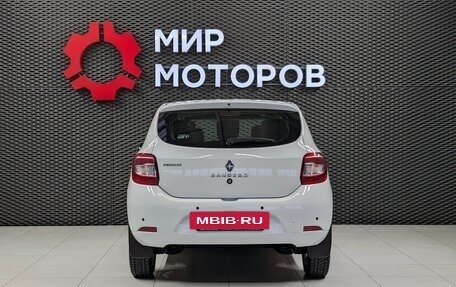 Renault Sandero II рестайлинг, 2015 год, 750 000 рублей, 5 фотография