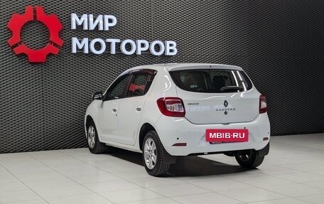 Renault Sandero II рестайлинг, 2015 год, 750 000 рублей, 6 фотография
