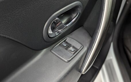 Renault Sandero II рестайлинг, 2015 год, 750 000 рублей, 17 фотография