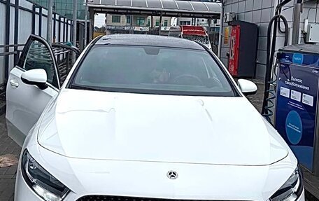 Mercedes-Benz A-Класс, 2022 год, 2 850 000 рублей, 2 фотография