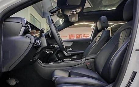 Mercedes-Benz A-Класс, 2022 год, 2 850 000 рублей, 6 фотография