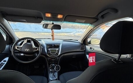 Hyundai Solaris II рестайлинг, 2013 год, 750 000 рублей, 6 фотография