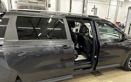 KIA Carnival, 2021 год, 3 700 000 рублей, 18 фотография